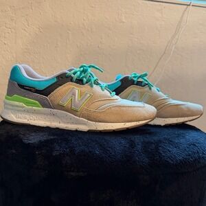 New Balance Beige and Teal Sneakers